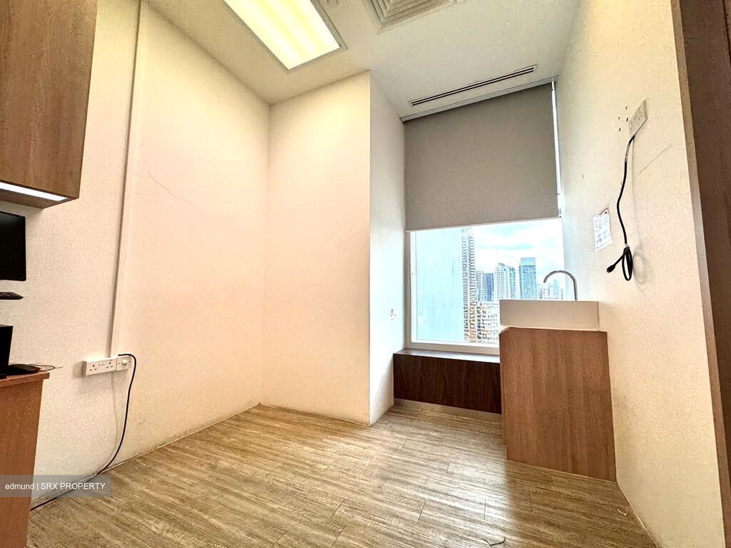 Jalan Tan Tock Seng (D11), Retail #503291231